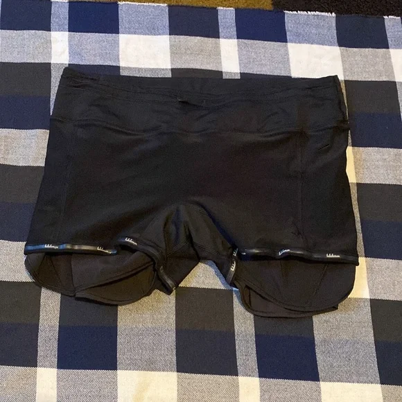 Lululemon Skirt - Picture 5 of 5